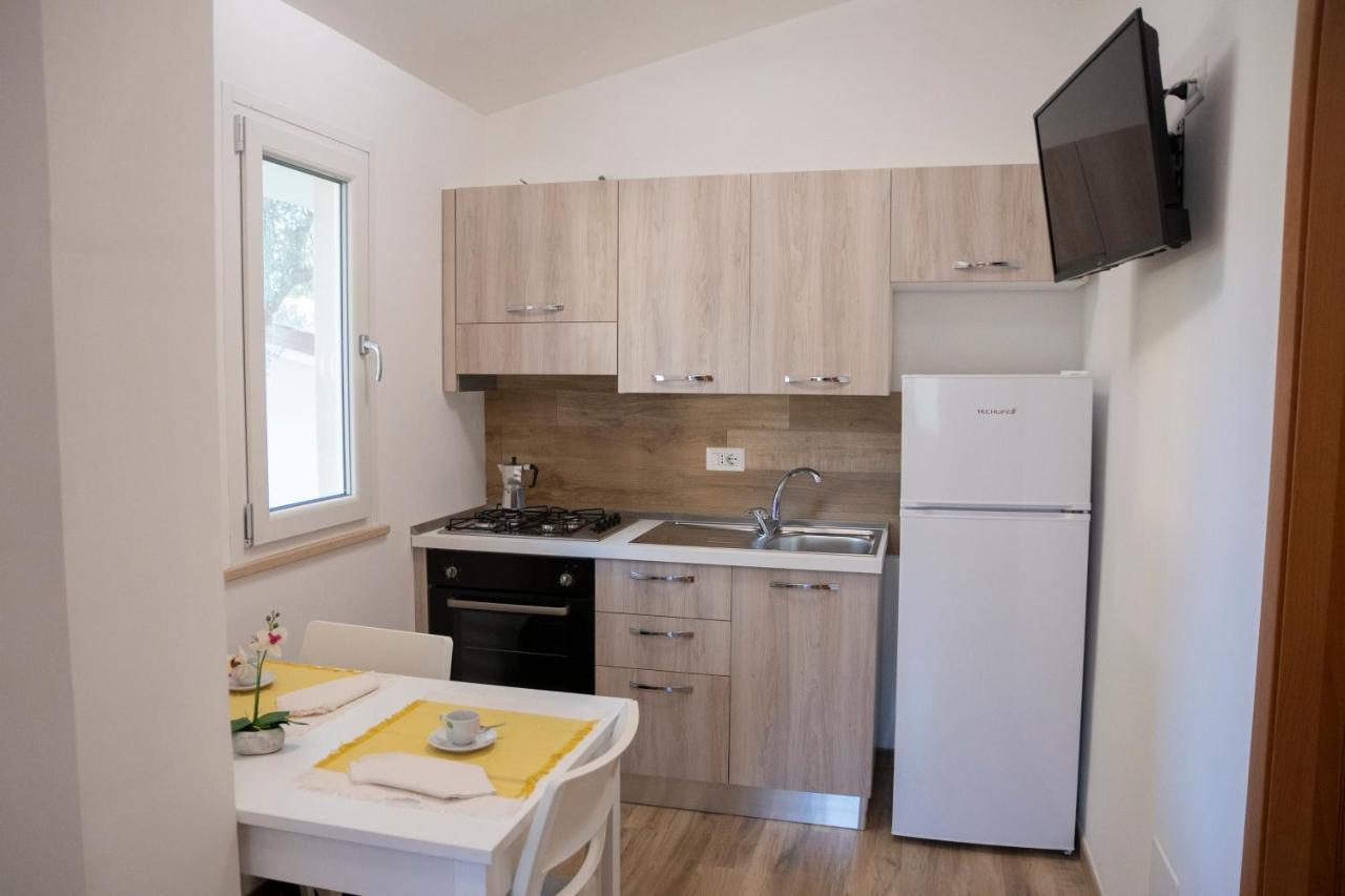 Il Mirto Residence 마리나디카메로타 외부 사진